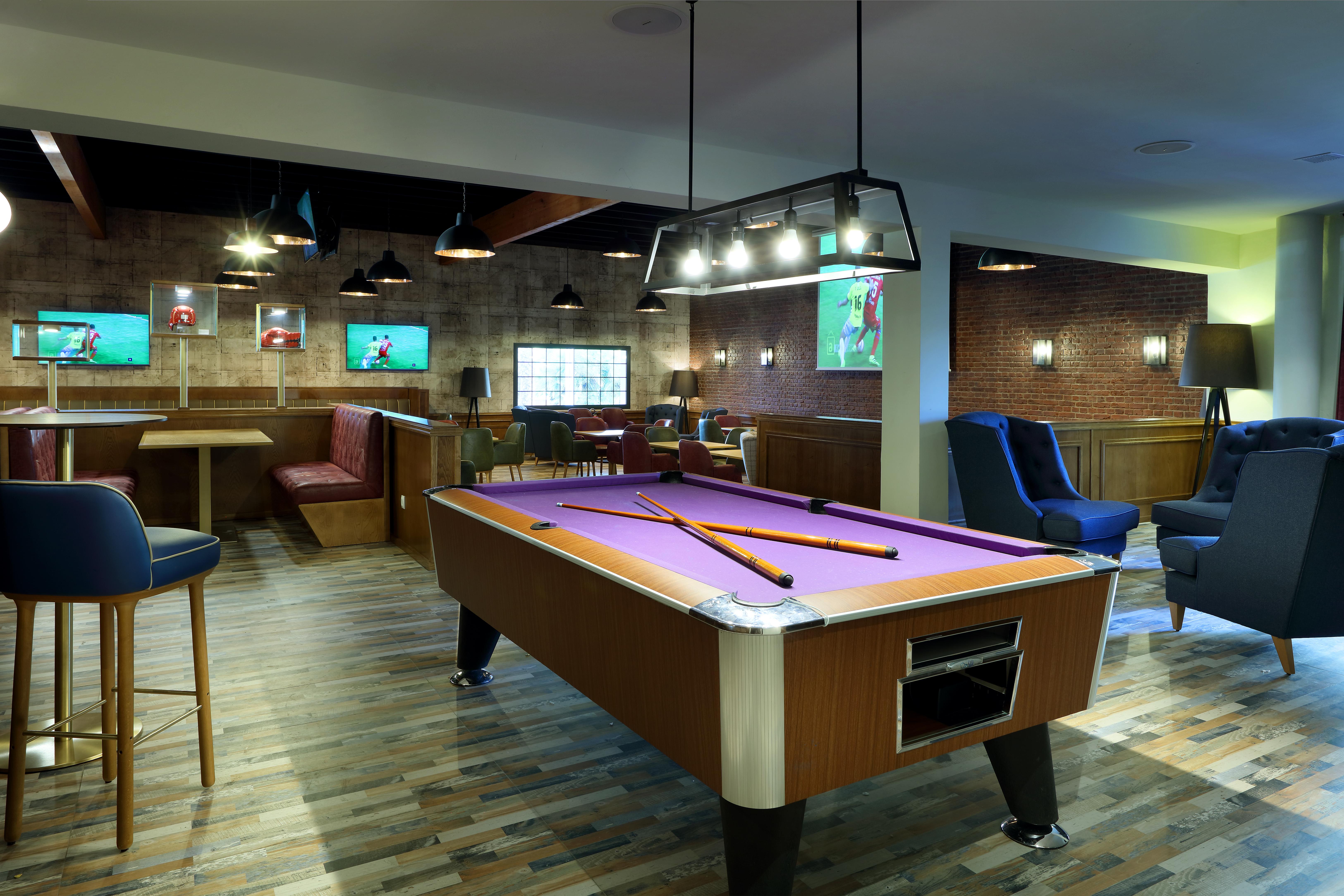 Grand Palladium Palace Ibiza Resort&Spa- All Inclusive Playa d'en Bossa Esterno foto The Sports Bar